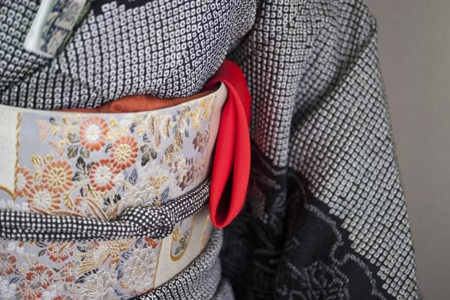 成人式に総絞りはダサいのか？日本の伝統技術の魅力や価値について